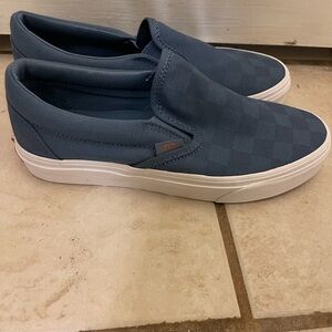 New with tags Vans Classic Slip ons